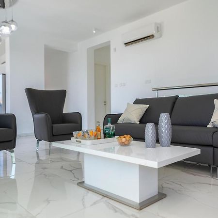 Villa Pleiades Pafos Dış mekan fotoğraf